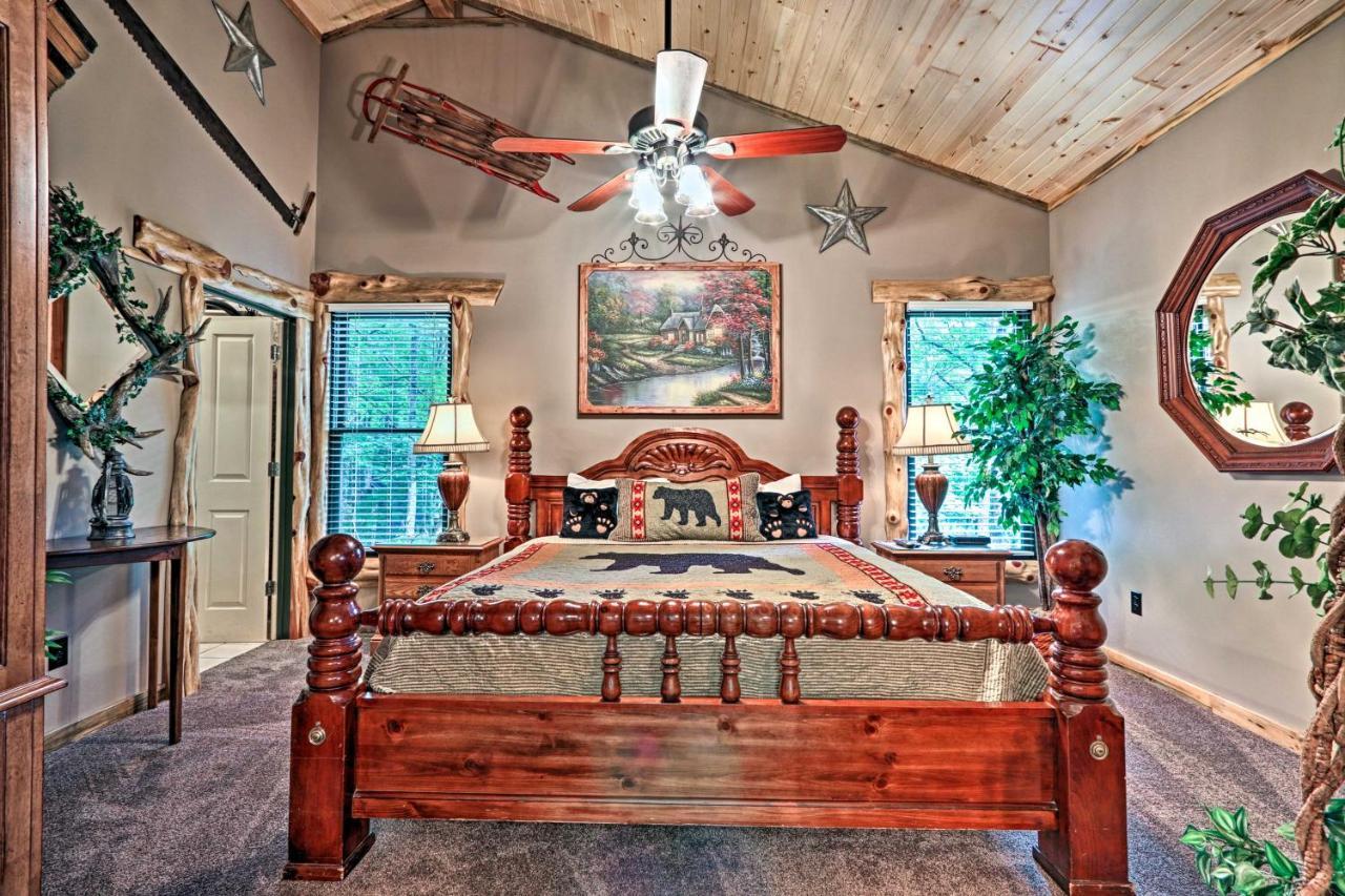 Eclectic Cabin With Hot Tub 1 Mi To Ober Gatlinburg Extérieur photo